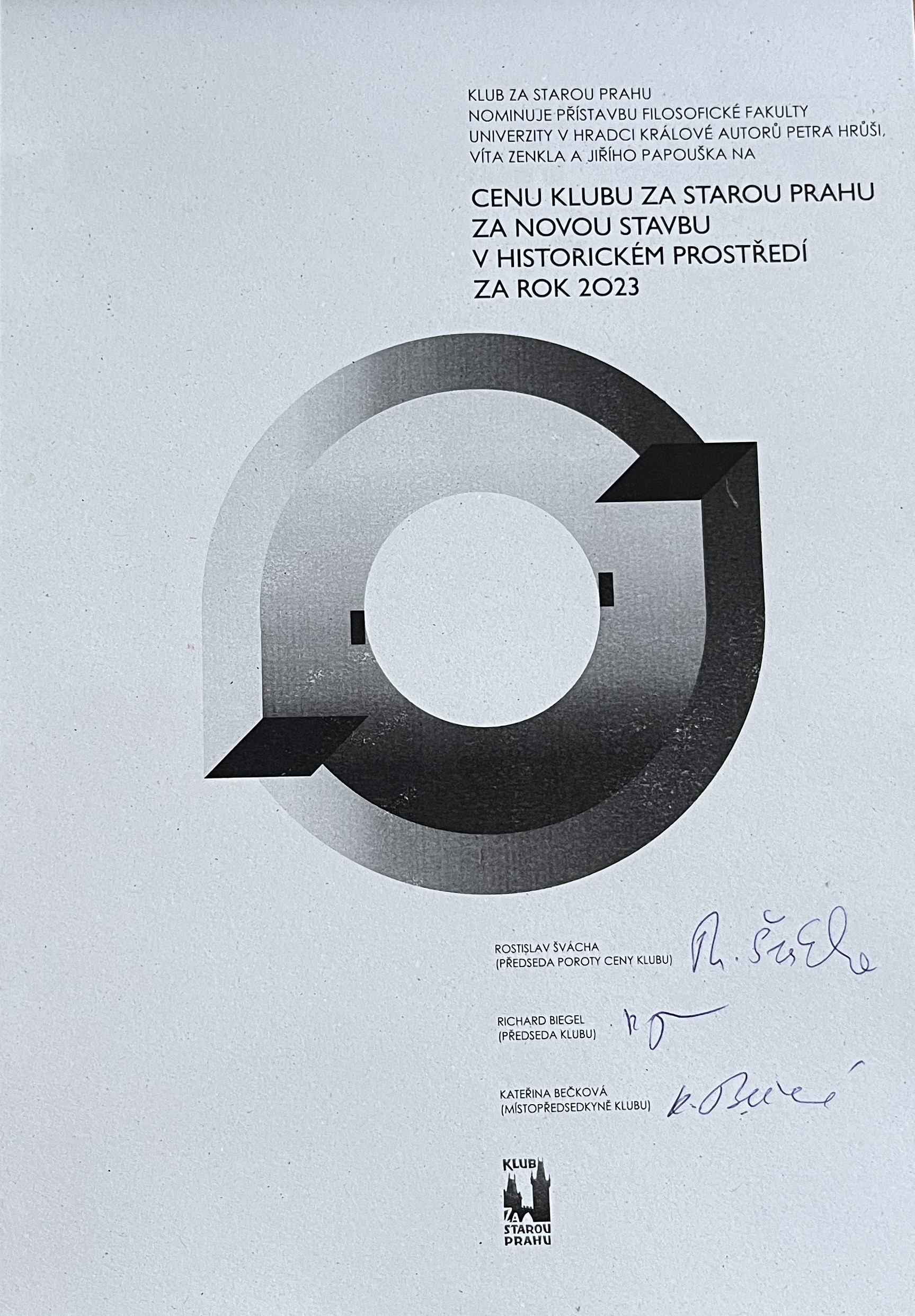 Klub za starou Prahu nominoval přístavbu Filosofické fakulty Univerzity v&nbsp;Hradci Králové na Cenu Klubu za starou Prahu za NOVOSTAVBU V&nbsp;HISTORICKÉM PROSTŘEDÍ ZA ROK 2023